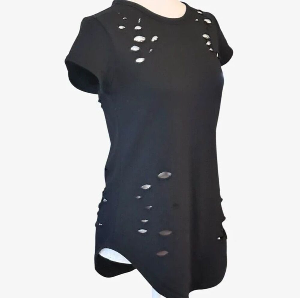 Black Rue 21 intentionally distressed short sleeve t-sweatshirt